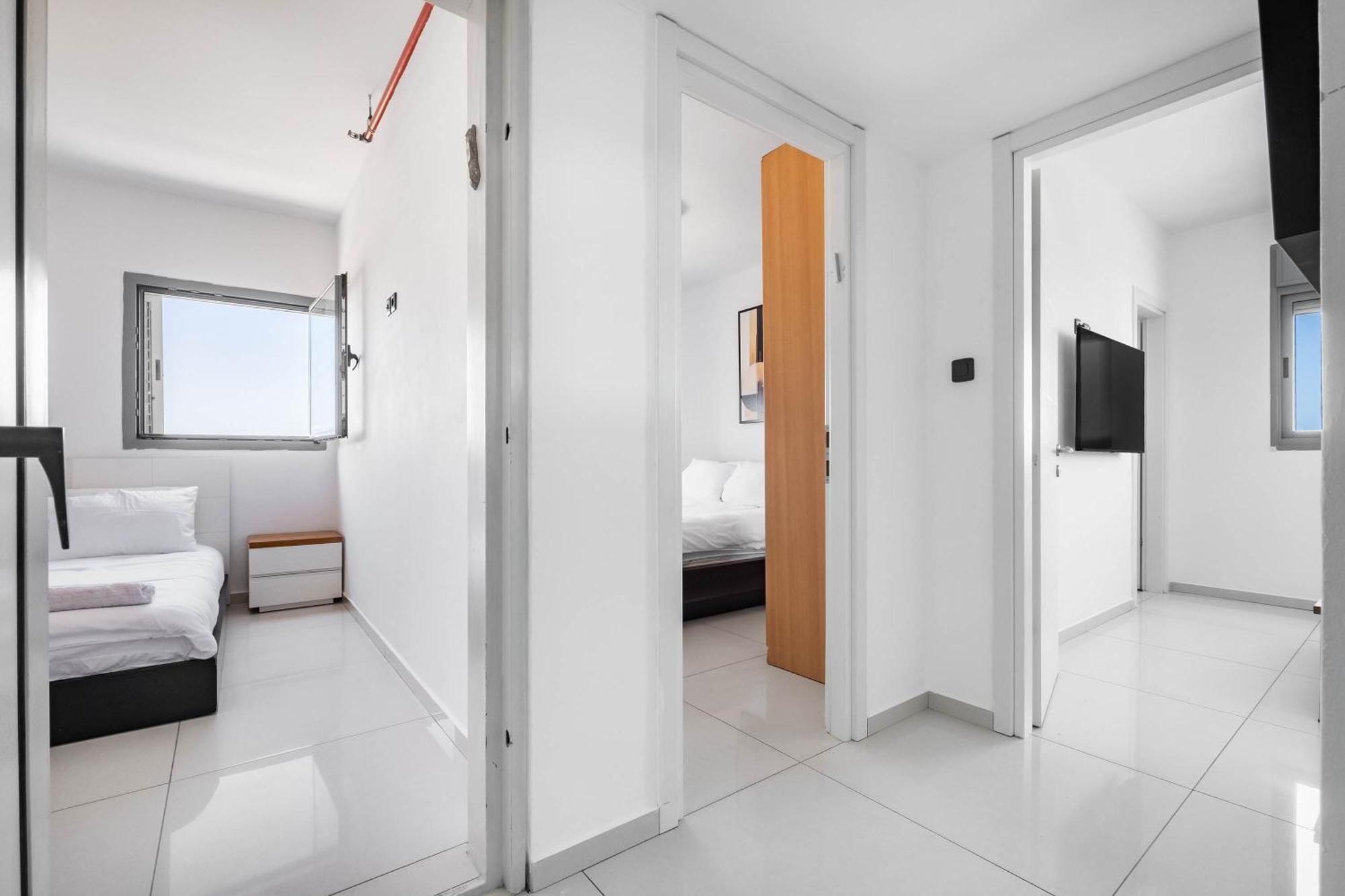 شقة Ocean View Oasis With Balcony For Families أشدود المظهر الخارجي الصورة
