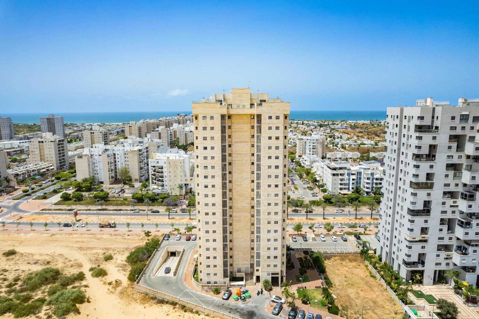 شقة Ocean View Oasis With Balcony For Families أشدود المظهر الخارجي الصورة